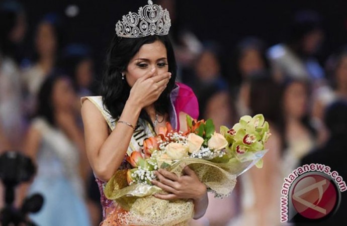 Wakil Indonesia di peringkat tiga Miss World 2015