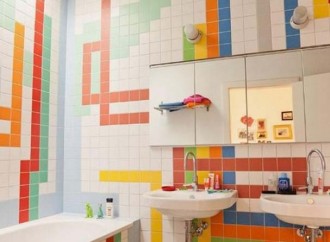 Desain Warna-warni Kamar Mandi untuk Bangkitkan Mood Positif