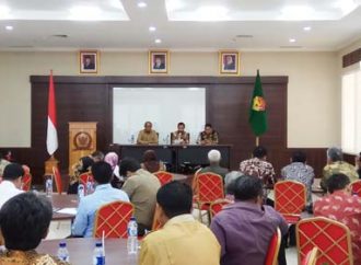 Mestinya Sampah Dilibas dengan Teknologi