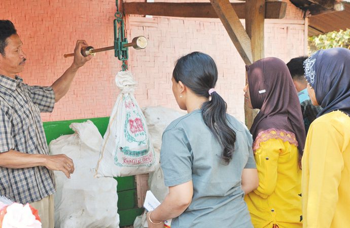 Bank Sampah Binaan Pertamina Patut Dapat Jempol