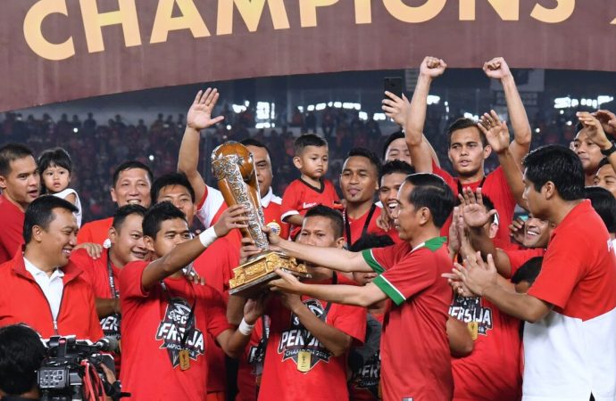 Para Legenda Olahraga Saksikan Kemenangan Persija