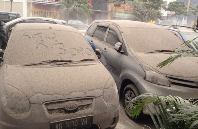 Masyarakat Sekitar Merapi Diminta Waspada