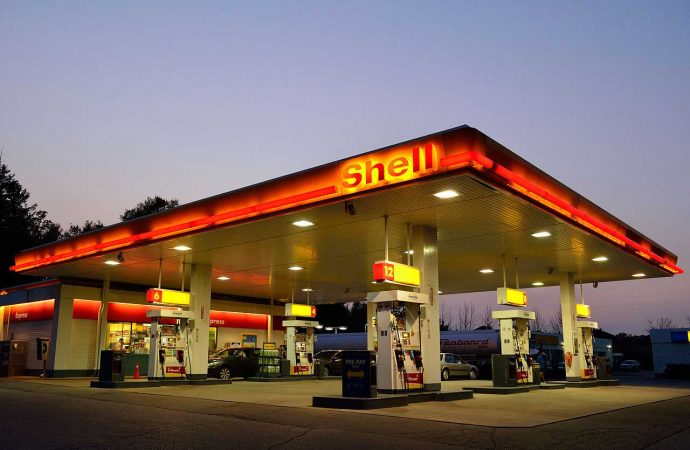 Permintaan Kenaikan Harga Total, Shell dan AKR Harus Dikritisi