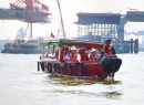 Menteri PUPR Susuri Sungai Musi Tinjau Pembangunan Jembatan