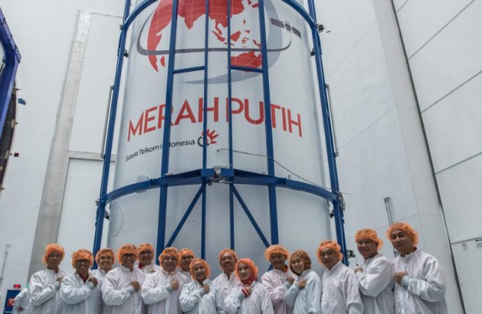 Menteri BUMN Pastikan Satelit Merah Putih Siap Diluncurkan