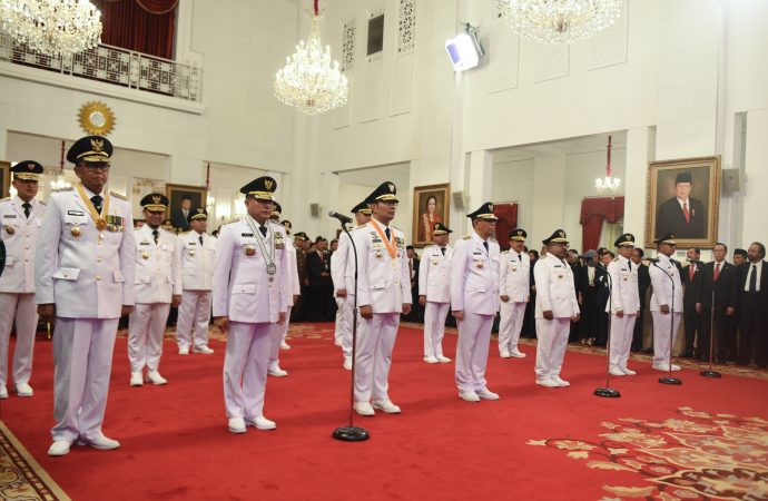 Ridwan-Uu Dilantik Jadi Gubernur dan Wakil Gubernur Jabar