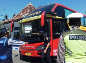 Kurangi Angka Kecelakaan Sopir Bus Harus Fit