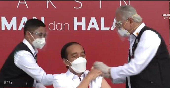 Penyuntikan Vaksin Pertama, Dokter Kepresidenan Akui Grogi