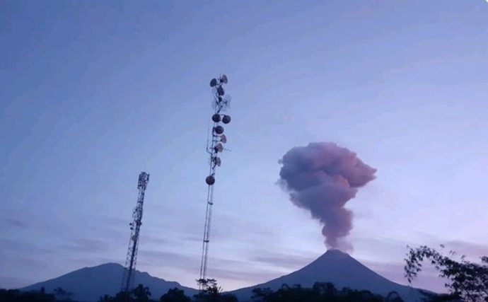 Imbas Erupsi Merapi, Angkasa Pura I Antisipasi Penutupan Bandara Adisumarmo dan Adisutjipto