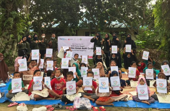 Pertamina Foundation dan Sobat Bumi Indonesia Gelar Aksi Sobat Bumi Jilid Tiga