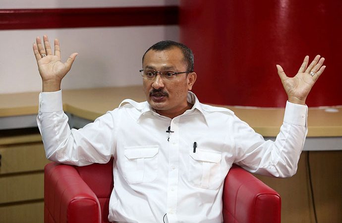 AHOK, WARGA DAN BAU YANG TERABAIKAN DI BALONGAN, ADA POTENSI PIDANA?