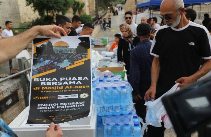 INH Gelar Bukber di Komplek Masjid Al-Aqsha Palestina