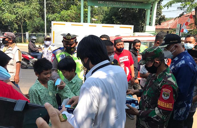 KSP Luncurkan Gerakan Sebar Masker “Door to door” di Bekasi