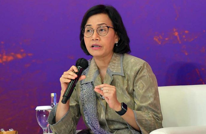 Transisi Energi Tak Semudah Membalikkan Telapak Tangan