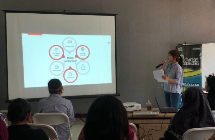 Dorong UMK Binaan Naik Kelas, Srikandi PLN Beri Pelatihan Dasar Hukum Bisnis Pada Peringatan International Women’s Day 2024