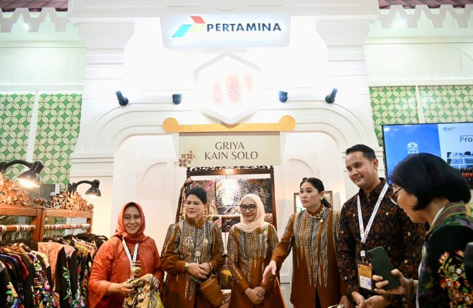 Saat Ibu Negara Beli Batik dan Gelang di UMKM Mitra Binaan Pertamina