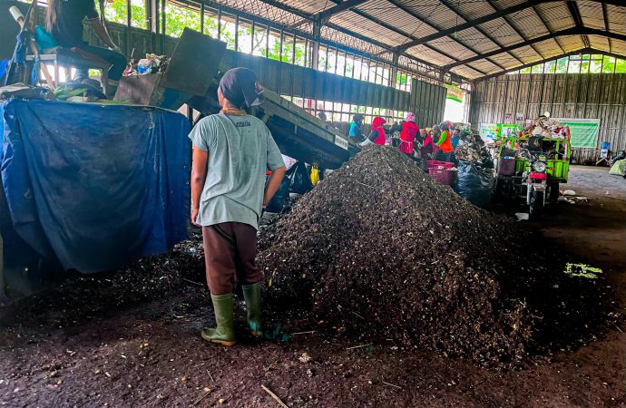 PLN Kolaborasi dengan Pemda Banyumas Manfaatkan Sampah untuk Co-firing PLTU