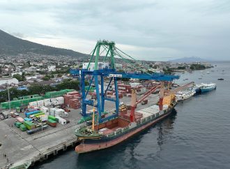 Layanan Kapal Tumbuh 6,01%, Pelindo Regional 4 Catat Peningkatan Kinerja Positif di Semester I 2024
