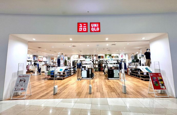 Gunakan Layanan REC, PLN Pasok Listrik Hijau 8.978 MWh untuk Uniqlo Indonesia
