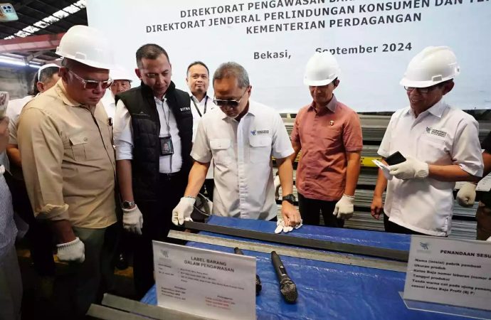 Kemendag Tahan Ratusan Ribu Batang Baja Profil Senilai Rp11 M