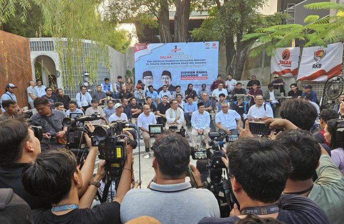 33 Komunitas Jakarta Bersatu Dukung ‘Bang Emil-Babe Ono’