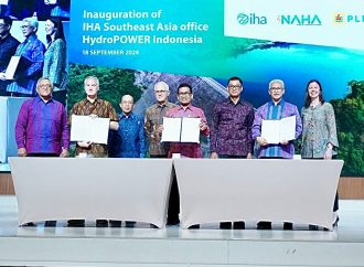 Perkuat Kolaborasi Global, PLN Jalin Kerja Sama Pengembangan Energi Air dengan IHA dan INAHA