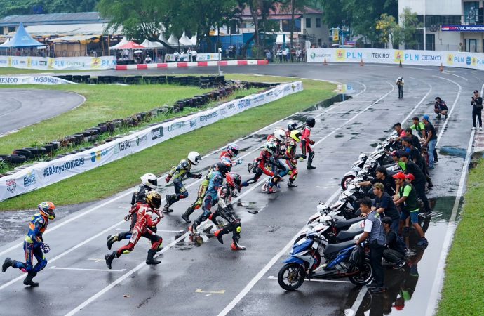 Berkat Kolaborasi PLN, Kementerian ESDM dan AISMOLI, Balap Motor Listrik Konversi Putaran ke-2 di Bogor Sukses Digelar