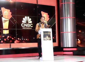 PLN Raih Penghargaan Communications Strategist Award 2024 dari CNBC Indonesia 