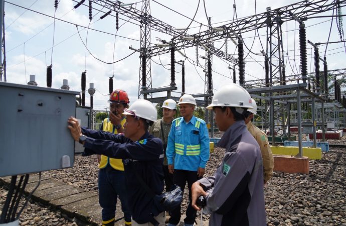 Rampungkan Pembangunan SUTT 150 kV Lubuk Linggau-Tebing Tinggi, PLN Perkuat Sistem Kelistrikan Sumsel