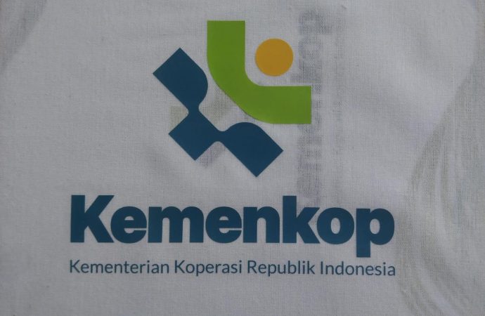 Menkop Resmi Launching Logo Baru Kementerian Koperasi