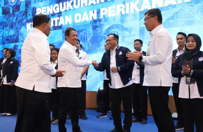 Menteri Trenggono Dorong Penyuluh Berinovasi Dukung Swasembada Pangan