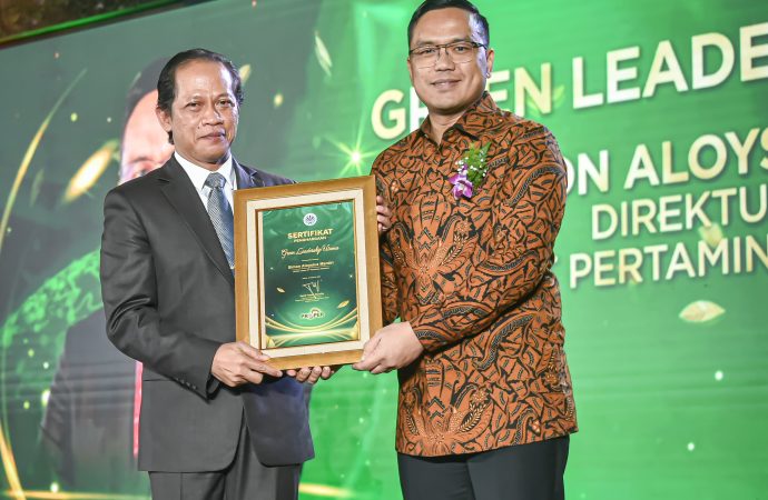 Dirut Pertamina Sabet Green Leadership Utama, Bukti Komitmen Keberlanjutan
