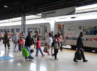 KAI Catat Tiket Mudik Lebaran Terjual 1,64 Juta Seat