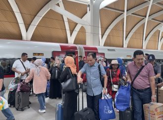 Liburan Naik Whoosh Jakarta-Bandung Hanya Rp200.000, Dapatkan juga Diskon hingga 20%