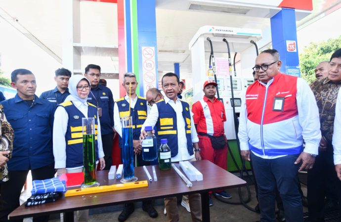 Jelang Arus Balik, Pertamina dan Menteri ESDM Tinjau SPBU dan Terminal BBM di Ambon