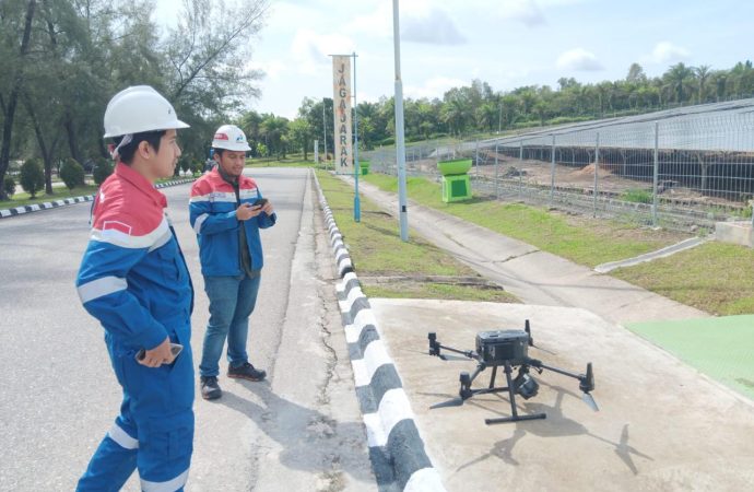 PLTS di Riau Lebih Aman! Pertamina NRE Andalkan Drone dan AI untuk Pantauan