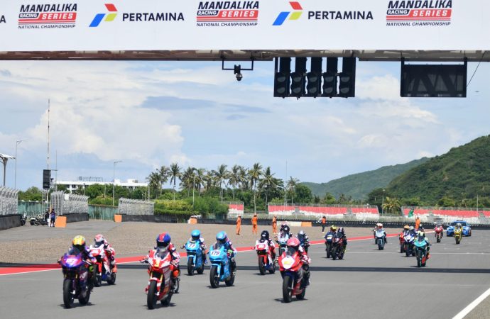 Rekor Terpecahkan! 136 Pembalap Ramaikan Pertamina Mandalika Racing Series 2025