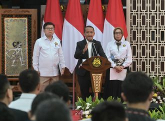 RUPTL 2025-2034 Resmi Diluncurkan, PLN Fokus ke Investasi, Green Jobs, dan Listrik Desa