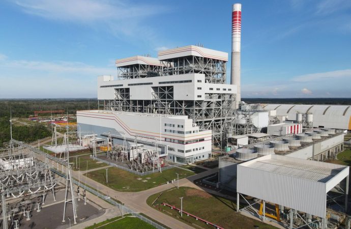 Jurus PLN Bikin Kelistrikan Sumsel Tangguh! SUTET 275 kV Mulai Dioperasikan