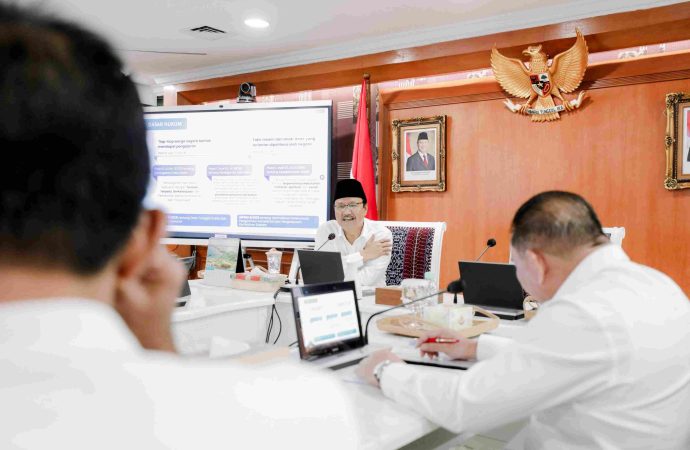 Mensos Minta Pemda Perkuat Layanan Terkait Urusan Sosial