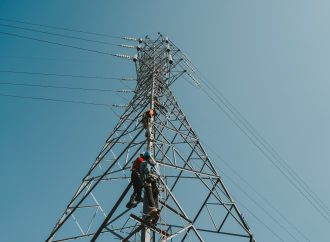 Era Baru Dimulai! PLN Bangun Jaringan Listrik Hijau Se-Indonesia