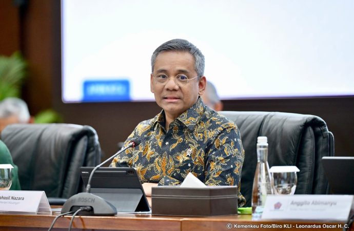 Hingga Juni, Tunjangan Guru Daerah Tahap I Capai Rp16,71 Triliun