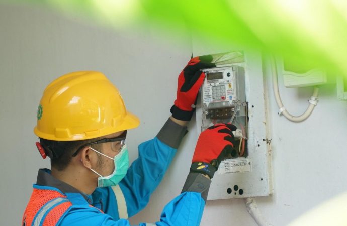 Gak Cuma Nyetrum Rumah, PLN Kini ‘Ngisi’ Semua Sektor Ekonomi!
