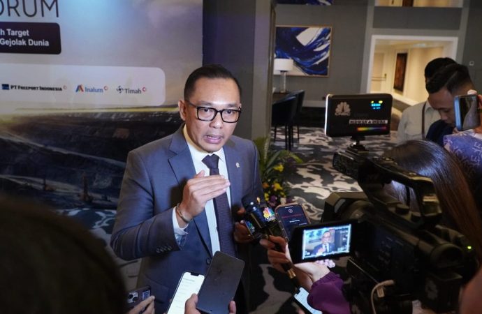 Revisi Aturan Perizinan Digenjot, Target Investasi Rp13.000 Triliun Dibidik