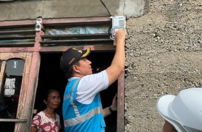 Dulu Gelap, Kini Benderang: PLN Bawa Listrik Surya ke Ujung Sulawesi