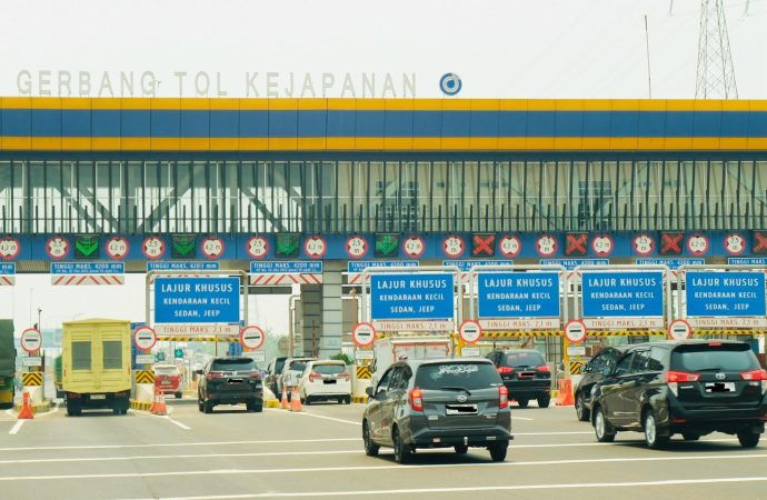 Diskon Tol 20% Picu Lonjakan Kendaraan: Efisiensi Biaya atau Potensi Kemacetan Baru?