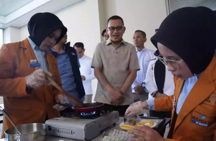 Literasi Minim, Masyarakat Ingin Kerja di Luar Negeri Terjebak Calo