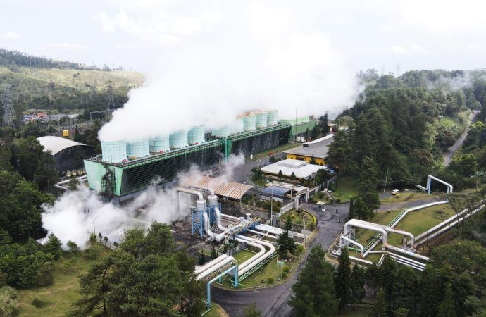 Gak Cuma Omon-omon! PLN dan Pertamina Buktikan Transisi Energi Lewat 19 Proyek Geothermal 530 MW