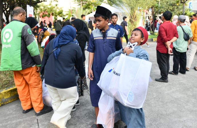 Hadiah Istimewa dari Pertamina: Ribuan Anak Dapat Seragam Baru di Hari Merdeka