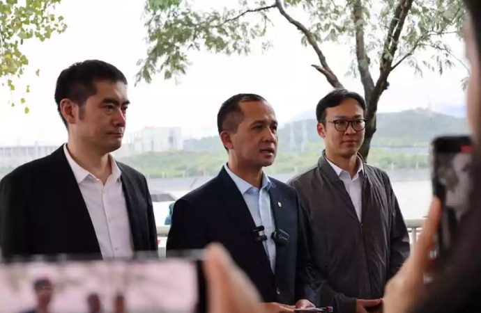 Mentrans Akan Adopsi Program Relokasi Warga Seperti di Pemkot Yichang Tiongkok